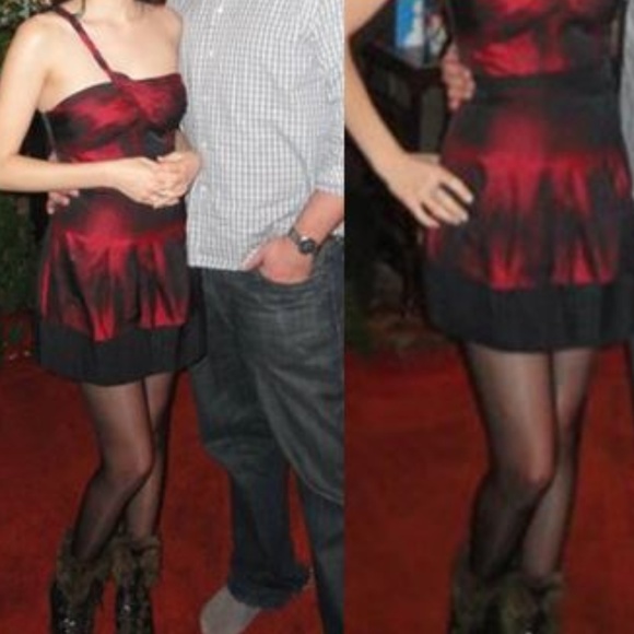 BCBG MaxAzria Red & Black Ombre Runway One-Shoulder Mini Dress - Size 2 - Picture 8 of 16